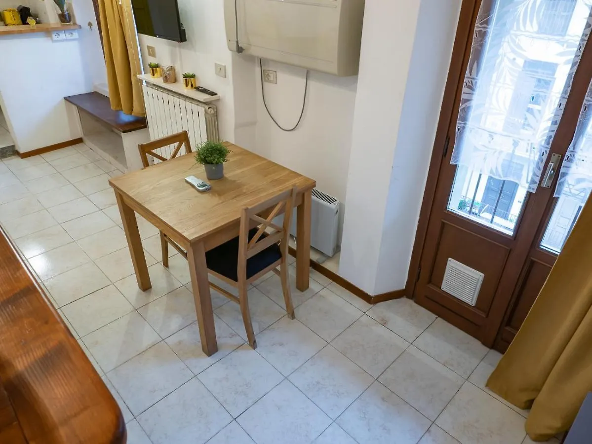 Portello Apartment Lauria 9 Milánó